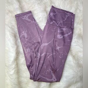 All in Motion Leggings in Marble Purple